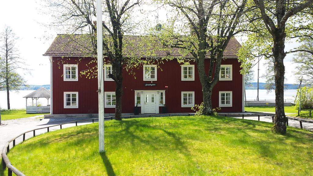 Hotell Groenfeltsgarden Karlskoga Exterior foto